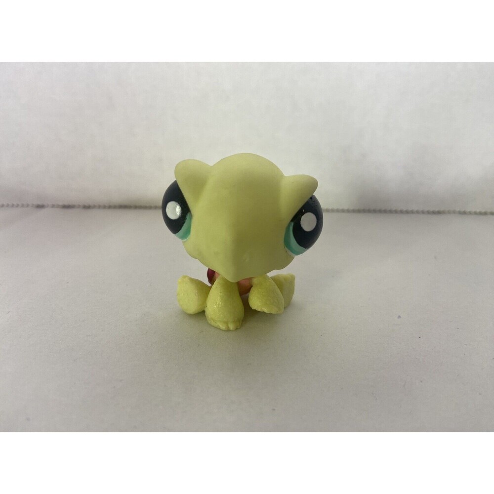 Littlest Pet Shop LPS 1597 Green And Pink Turtle Figure Toy Hasbro Authentic